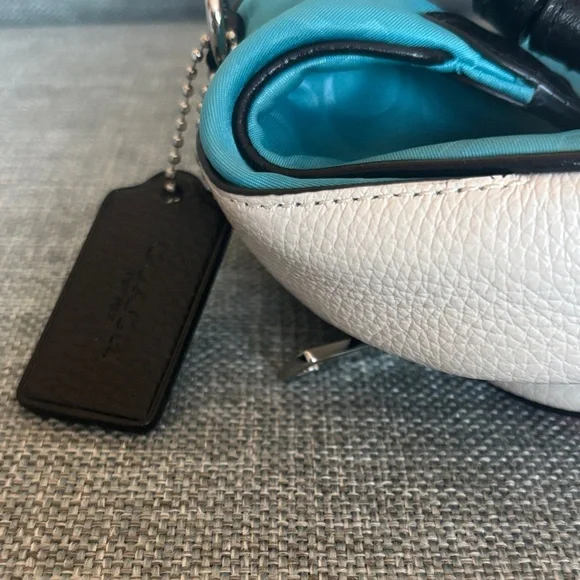 Coach Court Belt bag pink blue white nylon leather amazing condition! - Picture 11 of 13